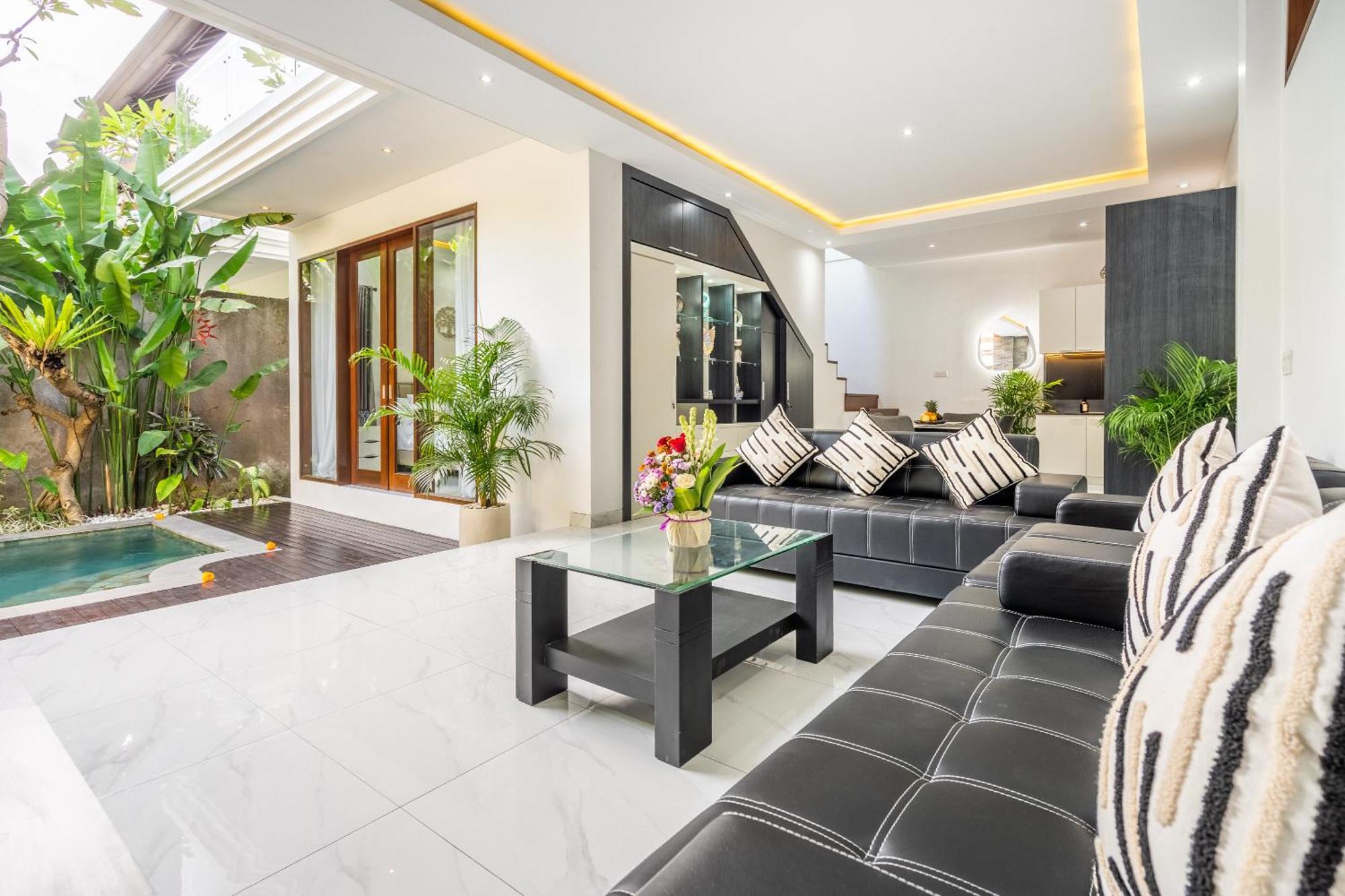 Shinta By Jb Villa